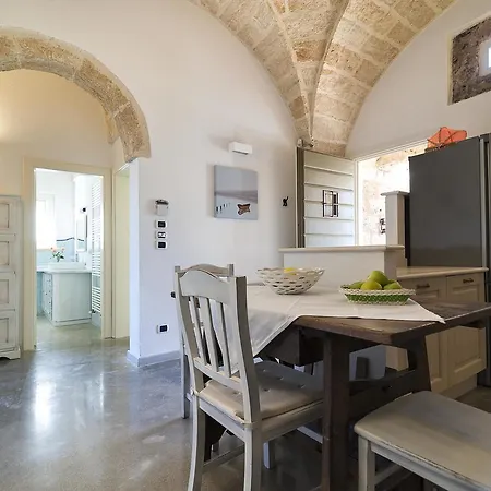 Highseas Villa Felline